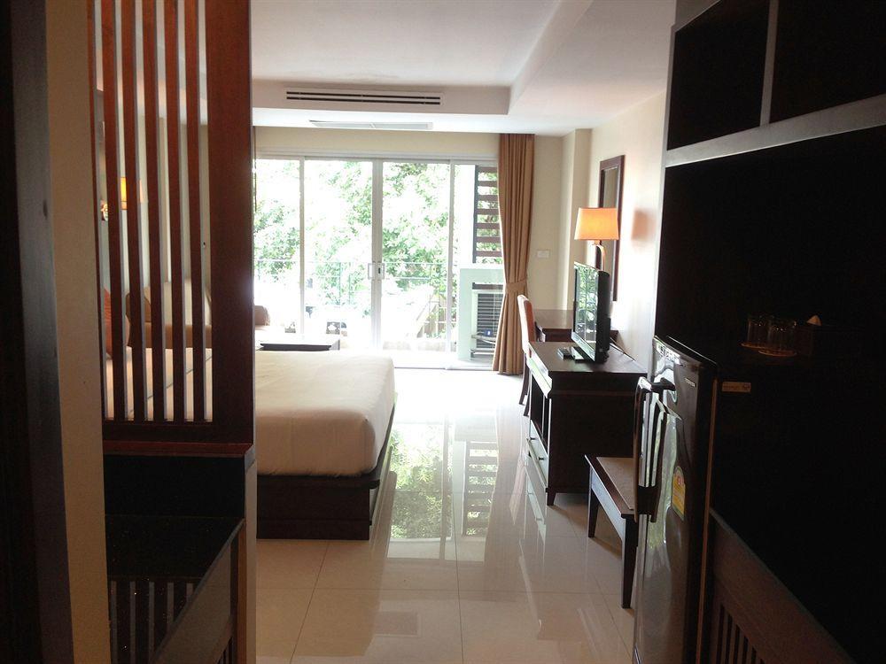 August Suites Pattaya Dış mekan fotoğraf
